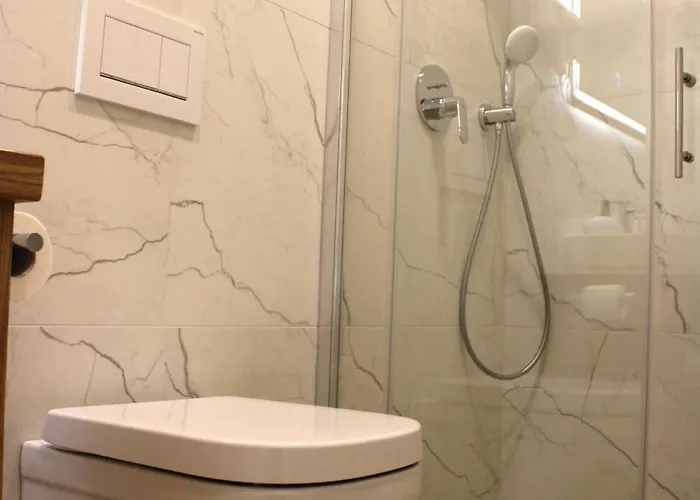 Gasthuis G House Dutovlje